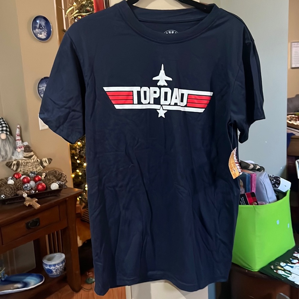 NWT Top Dad t shirt